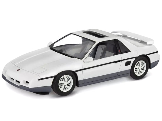 Level 4 Model Kit 1985 Pontiac Fiero GT 1/24 Scale Model by Revell