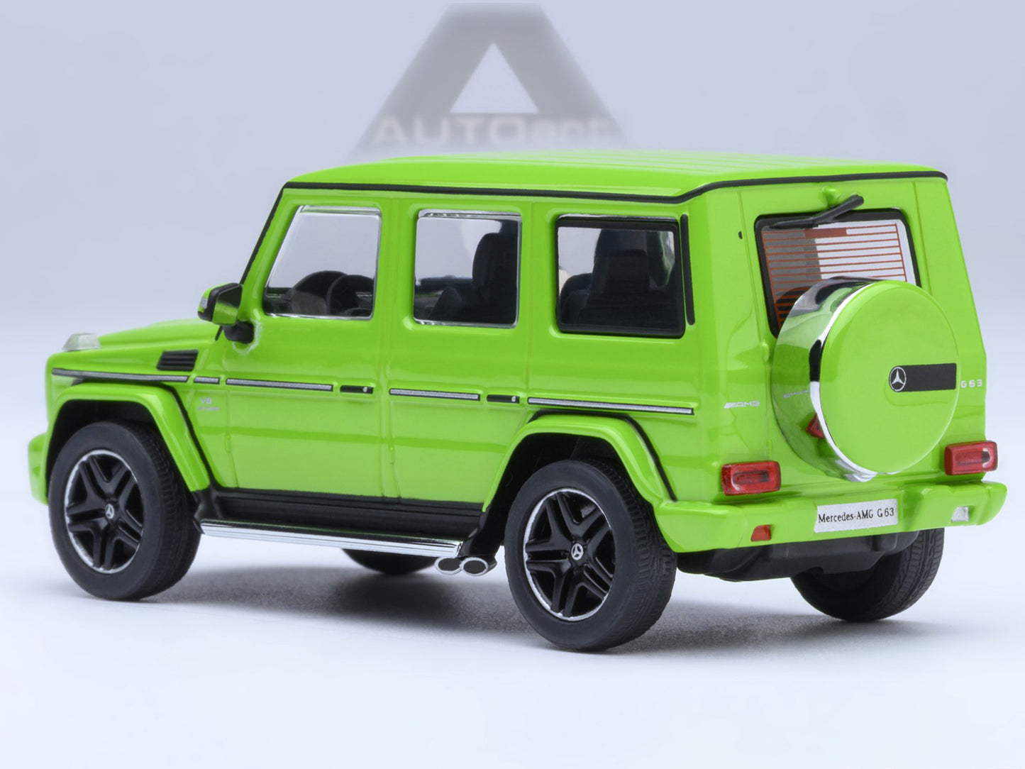 2017 Mercedes-Benz AMG G 63 Alien Green 1/64 Diecast Model Car by Autoart
