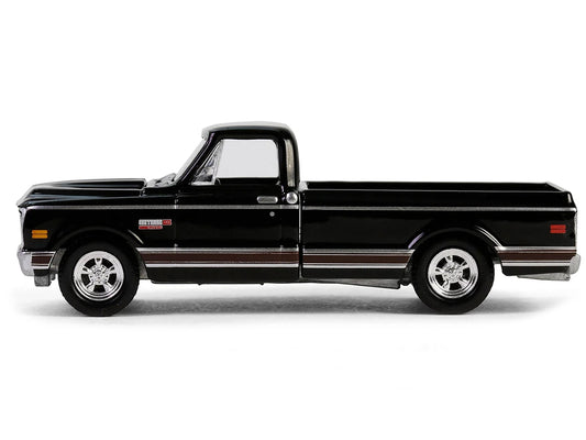 1972 Chevrolet Cheyenne C10 Short Bed Pickup Truck Black "Hobby Exclusive" Series 1/64 Diecast Model Car by Greenlight