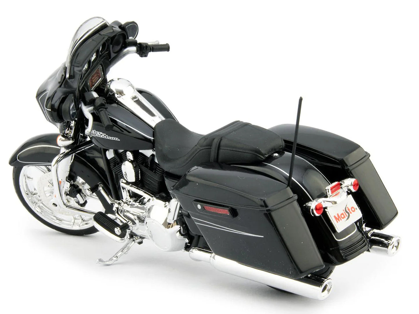 2015 Harley-Davidson Street Glide Special Black 1/12 Diecast Motorcycle Model by Maisto