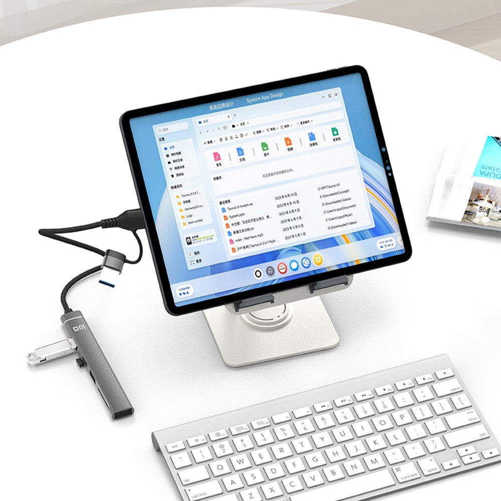 CHB025S USB-C Hub USB-A Multiport Docking Station with USB 2.0, 2xUSB-C SD / TF Card Reader for Laptop / PC