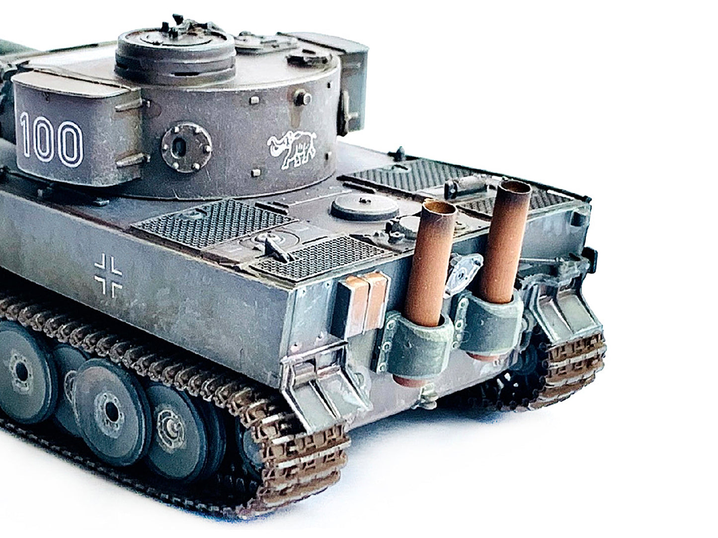 Germany Sd. Kfz. 181 PzKpfw VI Tiger I Heavy Tank "Initial Production s.Pz.Abt.502 Leningrad" (1942) "NEO Dragon Armor" Series 1/72 Plastic Model by Dragon Models