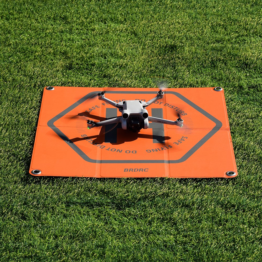 BRDRC Landing Pad for DJI Mini 3 Pro / Avata / Air 2 / Mini 2 / Mini SE / Mavic Mini 50cm PU Leather Drone Parking Apron Pad