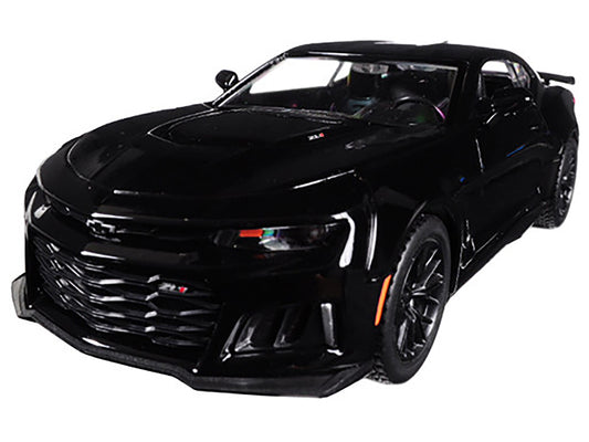 2017 Chevrolet Camaro ZL1 Black 1/24 Diecast Model Car by Motormax