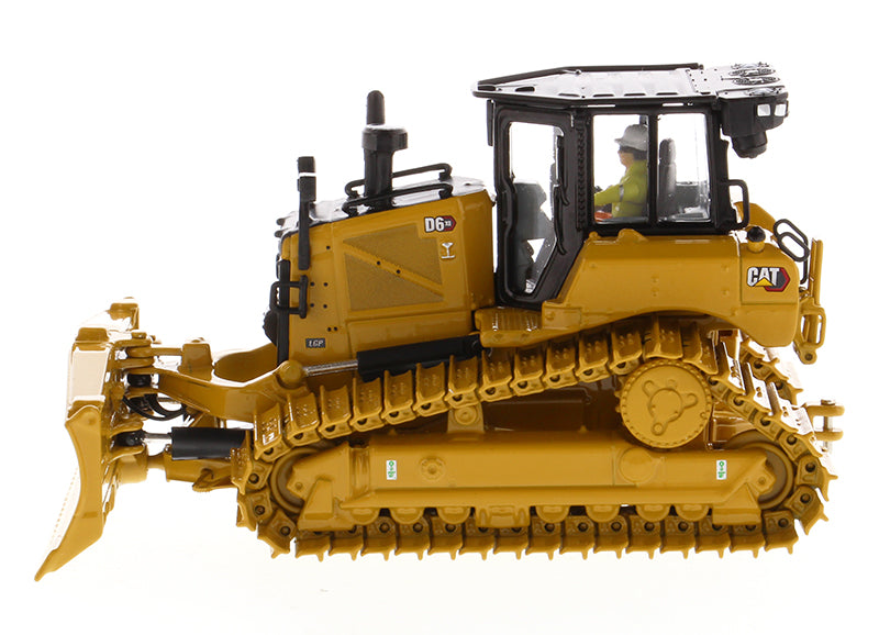 CAT Caterpillar D6 XE LGP Track Type Tractor Dozer with VPAT Blade and Operator "High Line" Series 1/50 Diecast Model by Diecast Masters