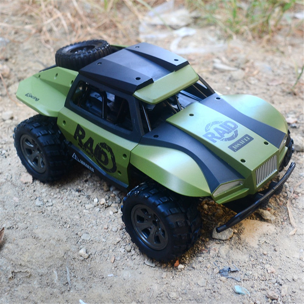1:18 20KM/H Electric USB Rechargeable RC Car 2.4GHz Remote Control Toy Car