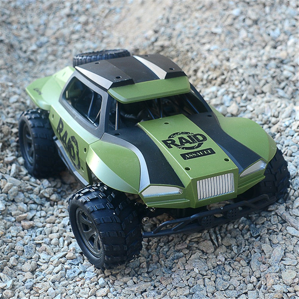1:18 20KM/H Electric USB Rechargeable RC Car 2.4GHz Remote Control Toy Car