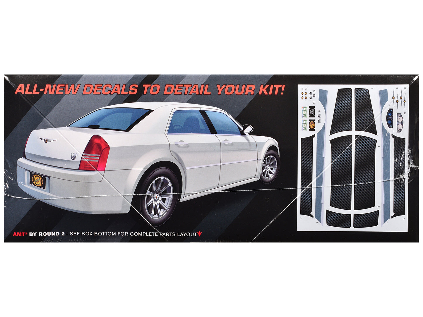 Skill 2 Model Kit 2005 Chrysler 300C 1/25 Scale Model by AMT