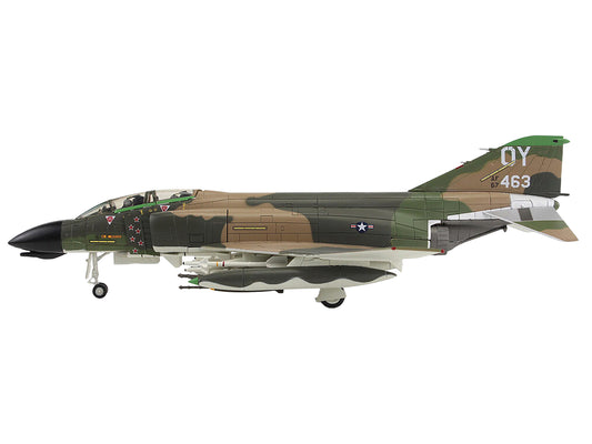 McDonnell Douglas F-4D Phantom II Fighter-Bomber Aircraft "66-7463 MiG Killer 665th TFS 432nd TRW Thailand" (1972) United States Air Force "Air Power Series" 1/72 Diecast Model by Hobby Master
