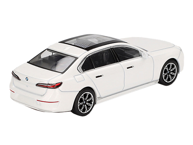 BMW i7 xDrive60 Mineral White Metallic Limited Edition 1/64 Diecast Model Car by Mini GT