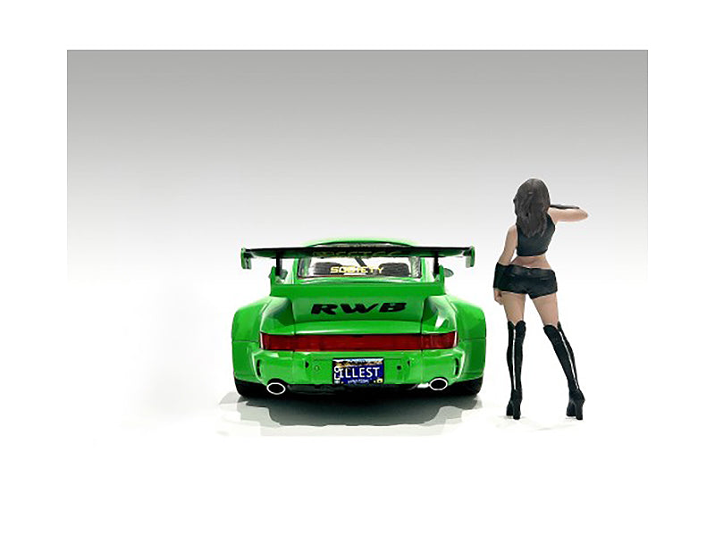 "Auto Salon Girls" Figure 1 for 1/18 Scale Models by American Diorama
