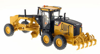 CAT Caterpillar 140M Motor Grader with Operator "Core Classics Series" 1/50 Diecast Model by Diecast Masters