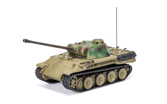 Panzerkampfwagen V Panther (Ausf D) Tank "Training Unit Bamberg North Bavaria Defence of the Reich" (1945) German Army "Military Legends" Series 1/50 Diecast Model by Corgi