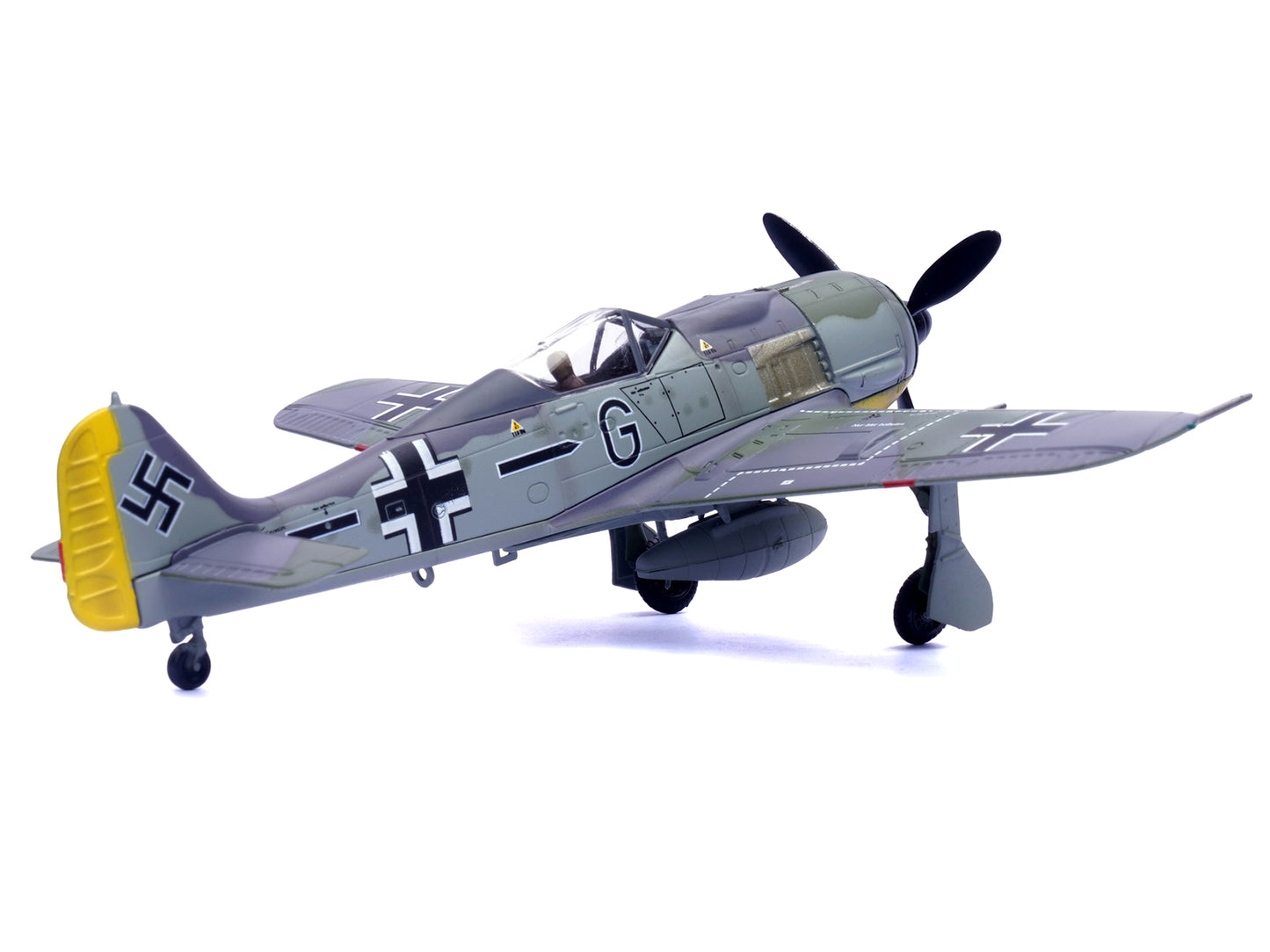 Focke-Wulf Fw 190A Aircraft "14-Victory Ace Hauptmann Wilhelm Gath Stab/JG 26 Schlageter France" (1942) German Luftwaffe 1/72 Diecast Model Airplane by Legion
