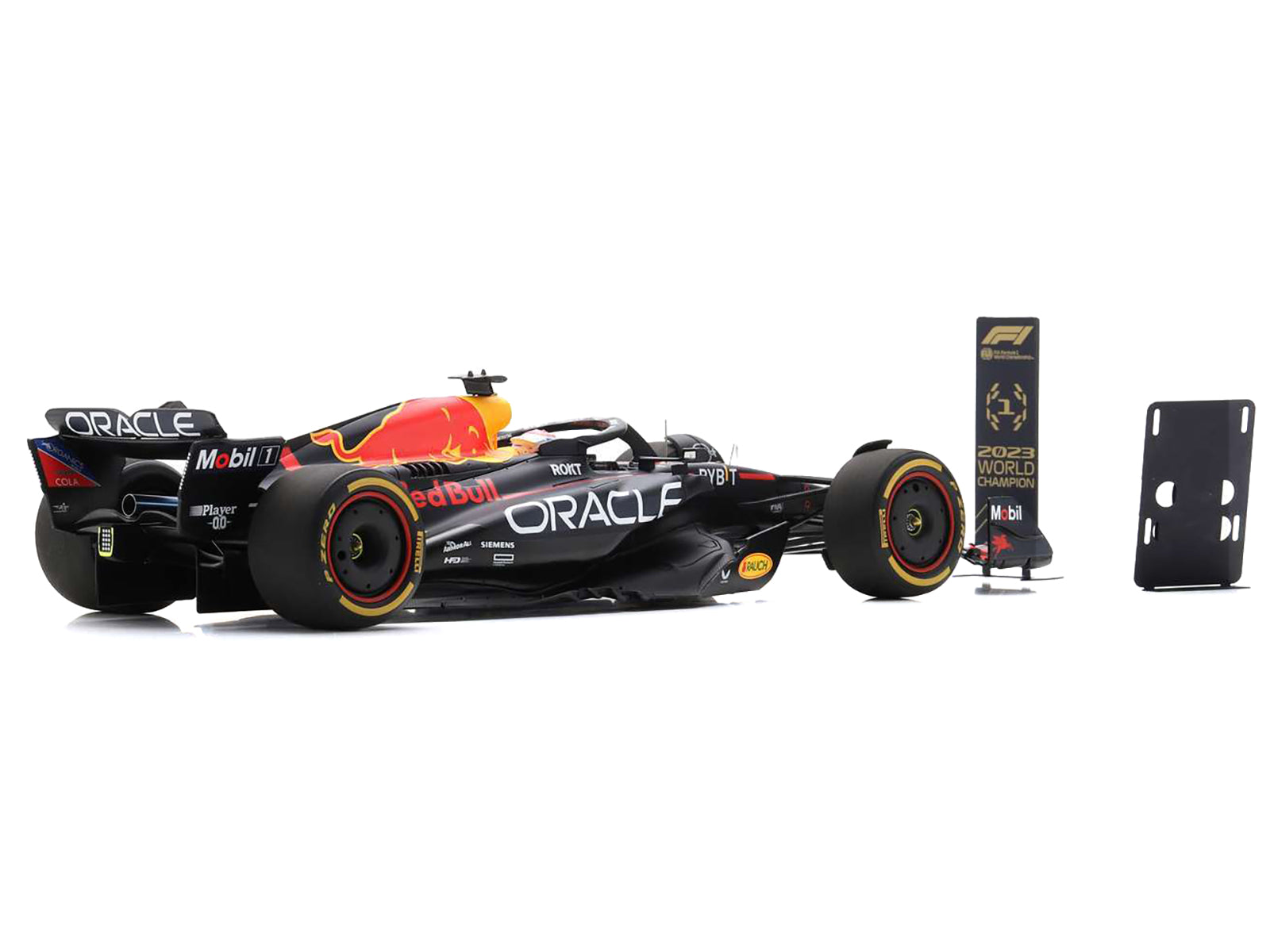 Red Bull Racing RB19 #1 Max Verstappen "Oracle" 2nd Place Formula One F1 "Qatar Sprint Race" (2023) with Number and Pit Board and Acrylic Display Case 1/18 Model Car by Spark