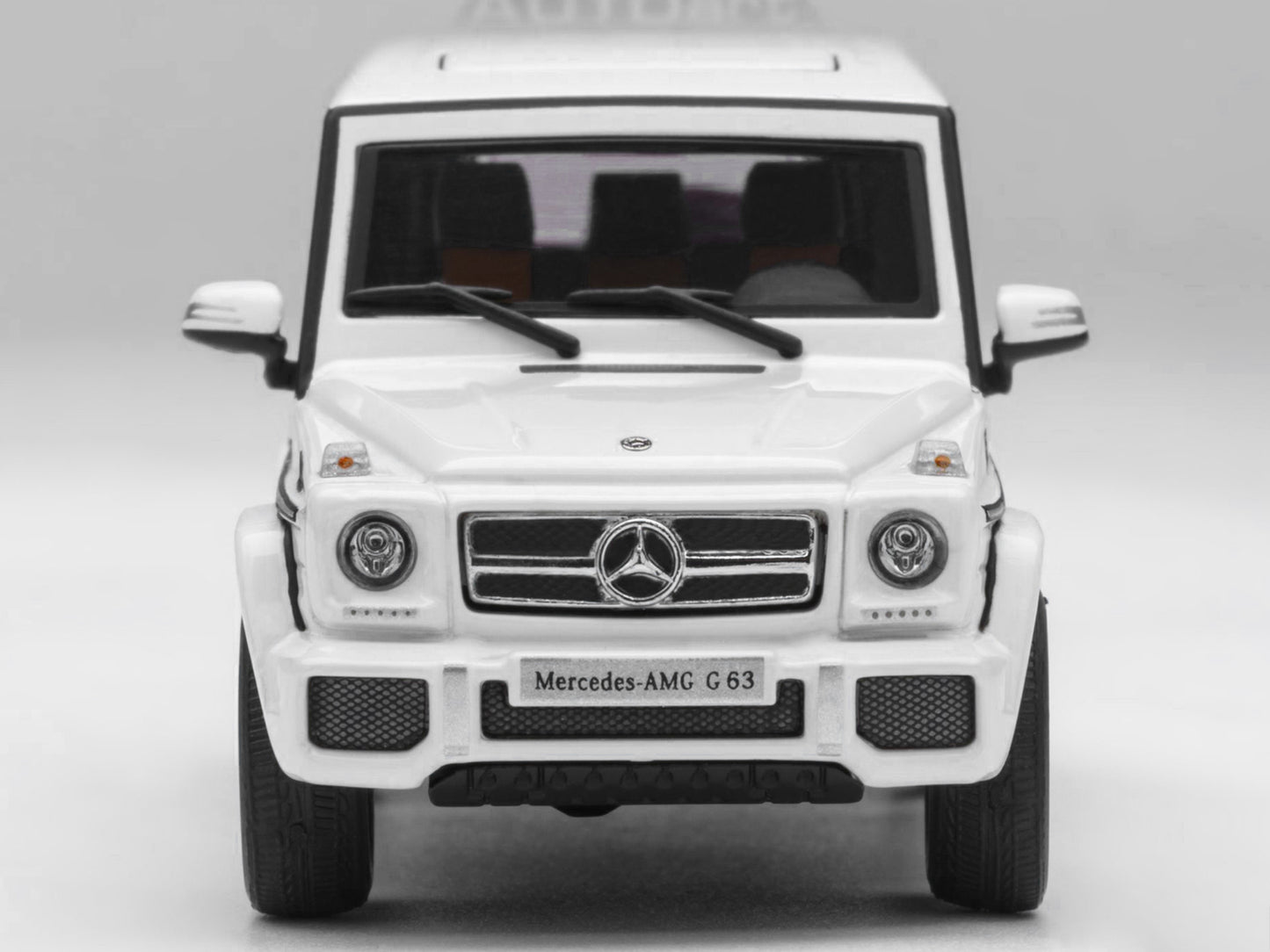 2017 Mercedes-Benz AMG G 63 White 1/64 Diecast Model Car by Autoart