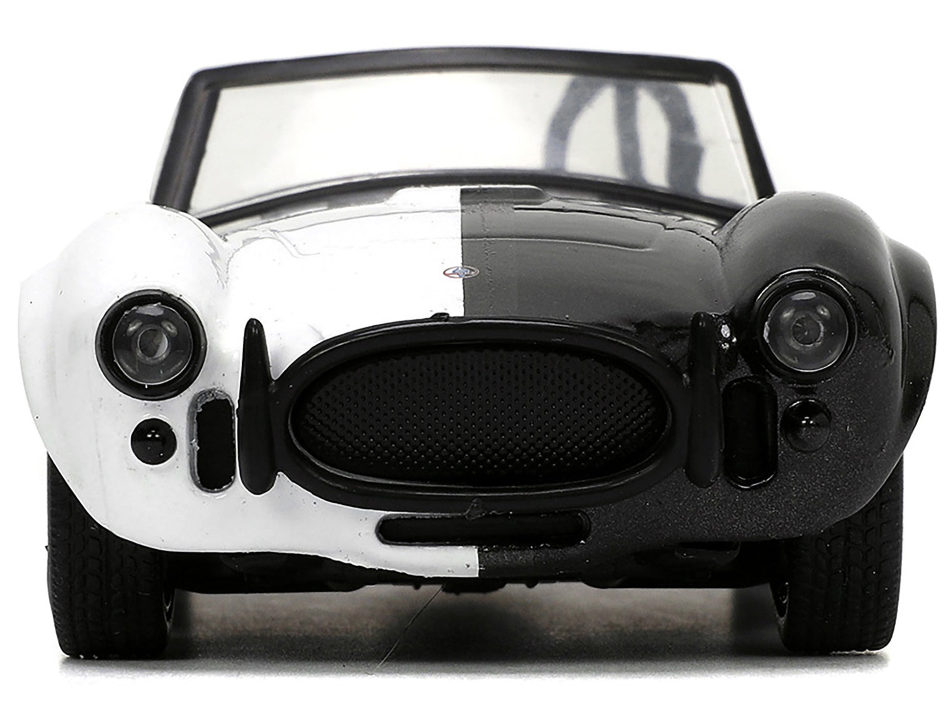 1965 Shelby Cobra 427 S/C #2 Black Metallic and White and Harvey Two-Face Diecast Figure "Batman" "Hollywood Rides" Series 1/32 Diecast Model Car by Jada