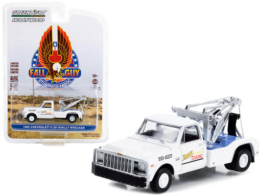 1969 Chevrolet C-30 Dually Wrecker Tow Truck White "Jerry‚Äôs Towing" "Fall Guy Stuntman Association" Hollywood Special Edition 1/64 Diecast Model Car by Greenlight