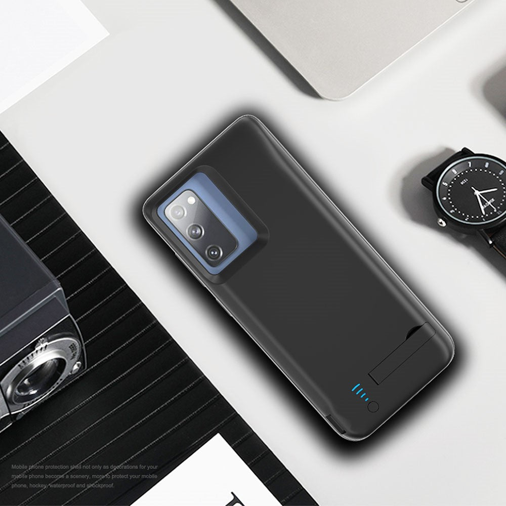 Smartphone Charging Case