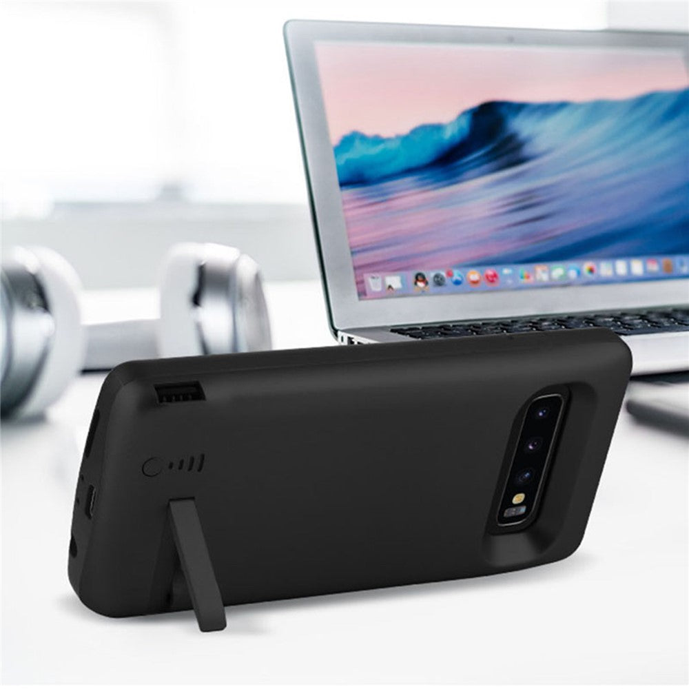 Smartphone Charging Case