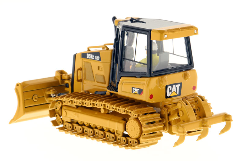 CAT Caterpillar D5K2 LGP Track Type Tractor Dozer with Ripper and Operator "High Line" Series 1/50 Diecast Model by Diecast Masters