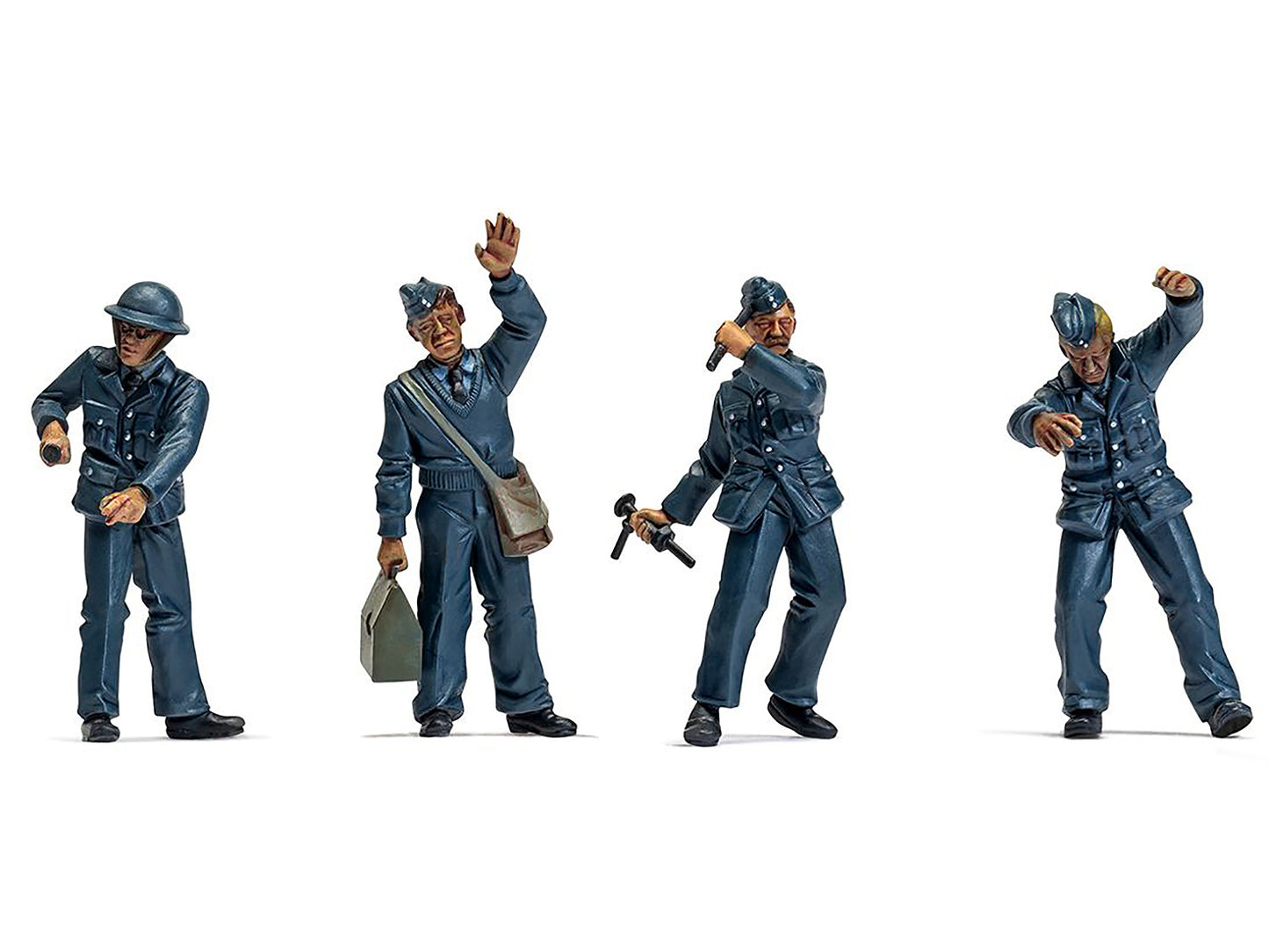 Level 1 Model Kit WWII RAF Ground Crew Figure and Accessory Set 1/48 Plastic Model Kit by Airfix