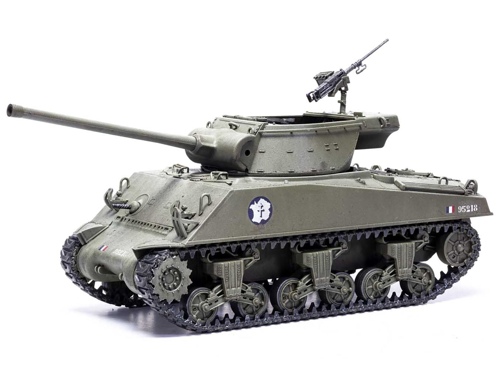 Level 3 Model Kit M36B1 Gun Motor Carriage (GMC) Tank Destroyer with 2 Scheme Options 1/35 Plastic Model Kit by Airfix