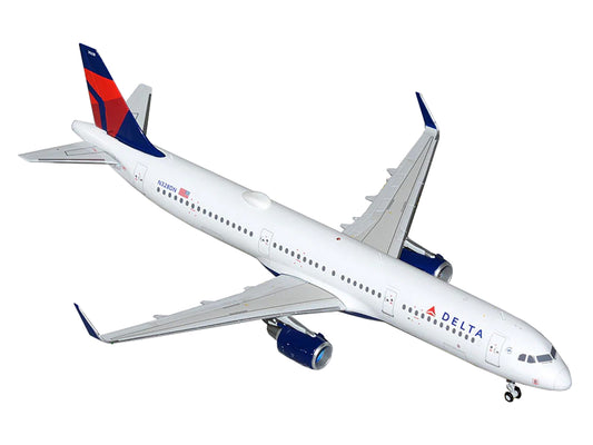 Airbus A321 Commercial Aircraft "Delta Air Lines" (N328DN) White with Blue and Red Tail "Gemini 200" Series  1/200 Diecast Model Airplane by GeminiJets
