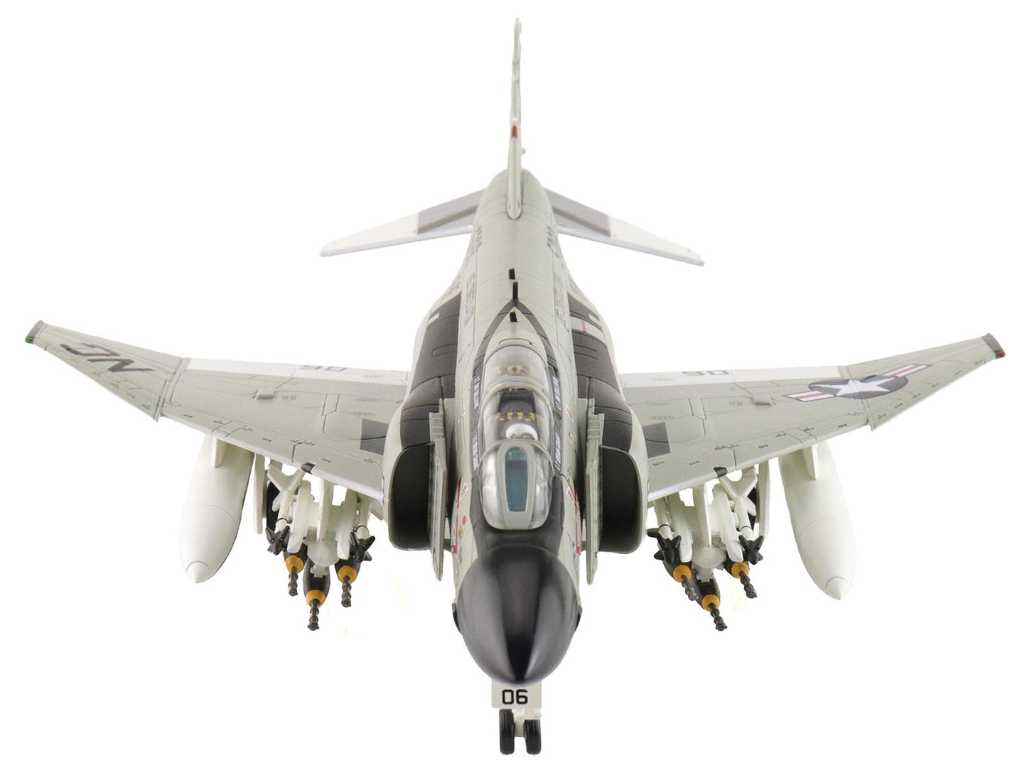 McDonnell Douglas F-4J Phantom II Fighter-Bomber Aircraft "Showtime 106 155769 VF-96 Fighting Falcons USS Constellation" (1972) United States Navy "Air Power Series" 1/72 Diecast Model by Hobby Master