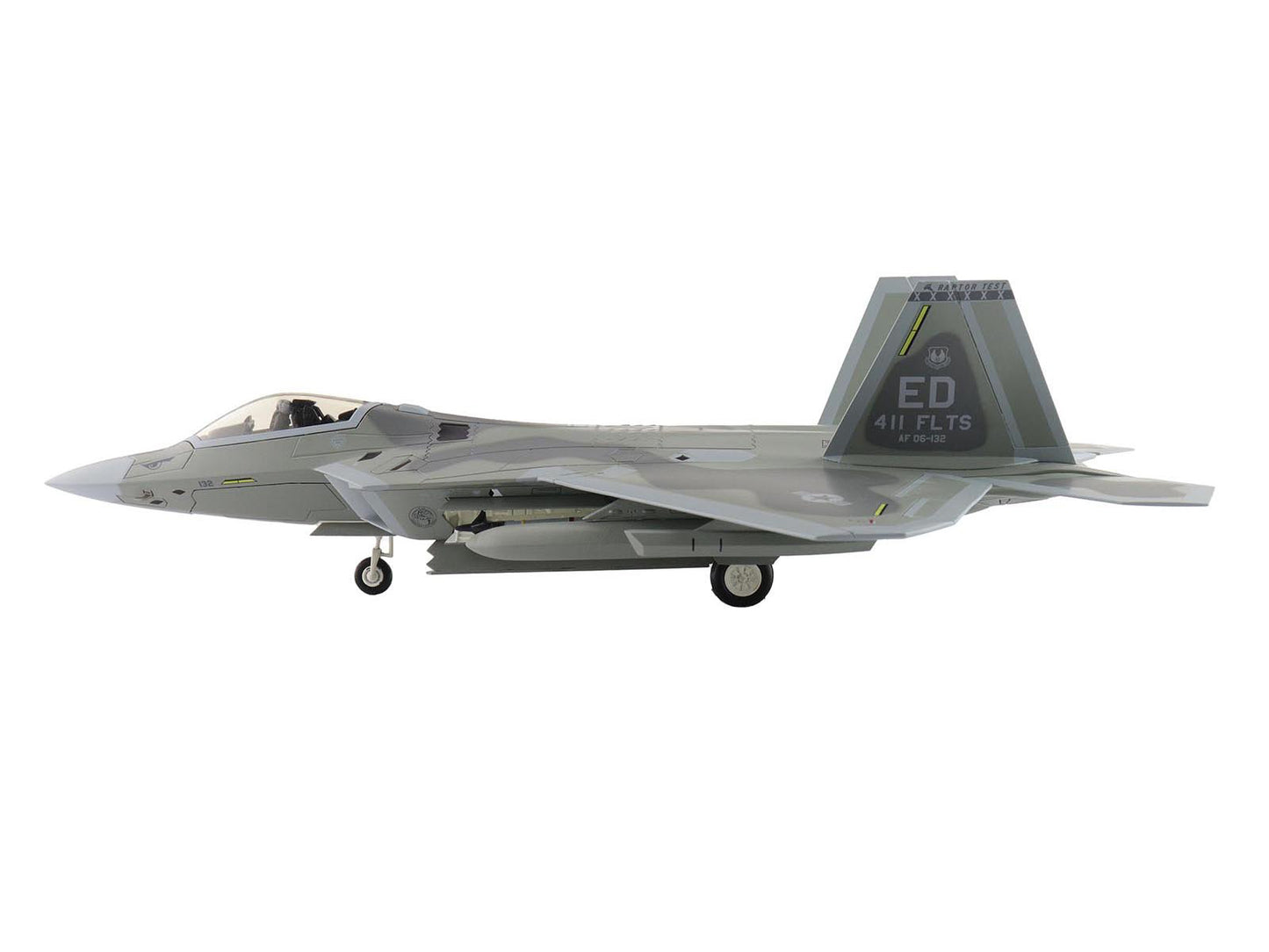 Lockheed F-22 Raptor Stealth Aircraft with Steakthy Pods "AF06-132 411th Flight Test Squadron Edwards Air Force Base" (2022) United States Air Force "Air Power Series" 1/72 Diecast Model by Hobby Master