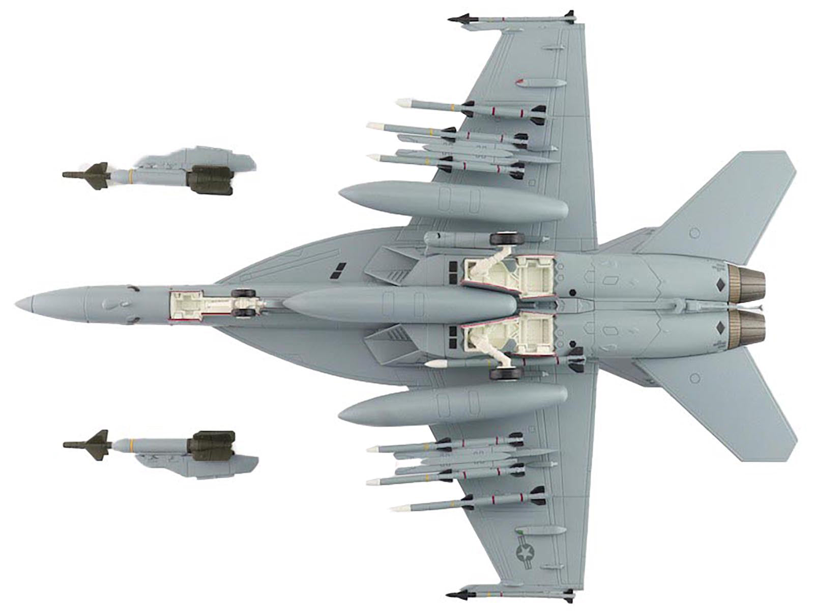 Boeing F/A-18E Super Hornet Fighter Aircraft "Dagger" United States Navy "Air Power Series" 1/72 Diecast Model by Hobby Master