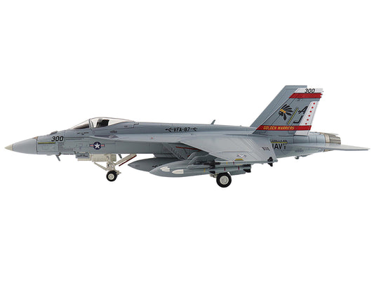 Boeing F/A-18E Super Hornet Fighter Aircraft "168910 Golden Warriors VFA-87 Operation Inherent Resolve" (2017) United States Navy "Air Power Series" 1/72 Diecast Model by Hobby Master