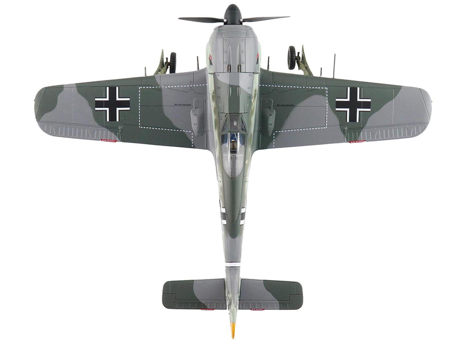 Focke-Wulf FW 190A-3 Fighter Aircraft "III/JG 2 Commander Hptm. Hans Hahn WWII" German Luftwaffe "Air Power Series" 1/48 Diecast Model by Hobby Master