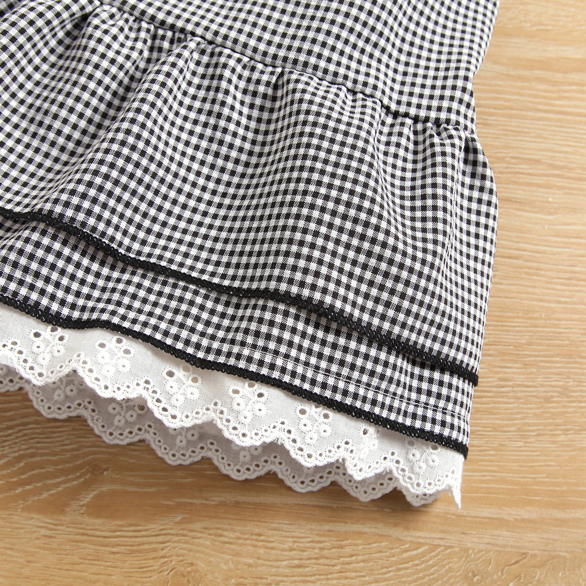 Long Sleeve Knit Lace Collar Top