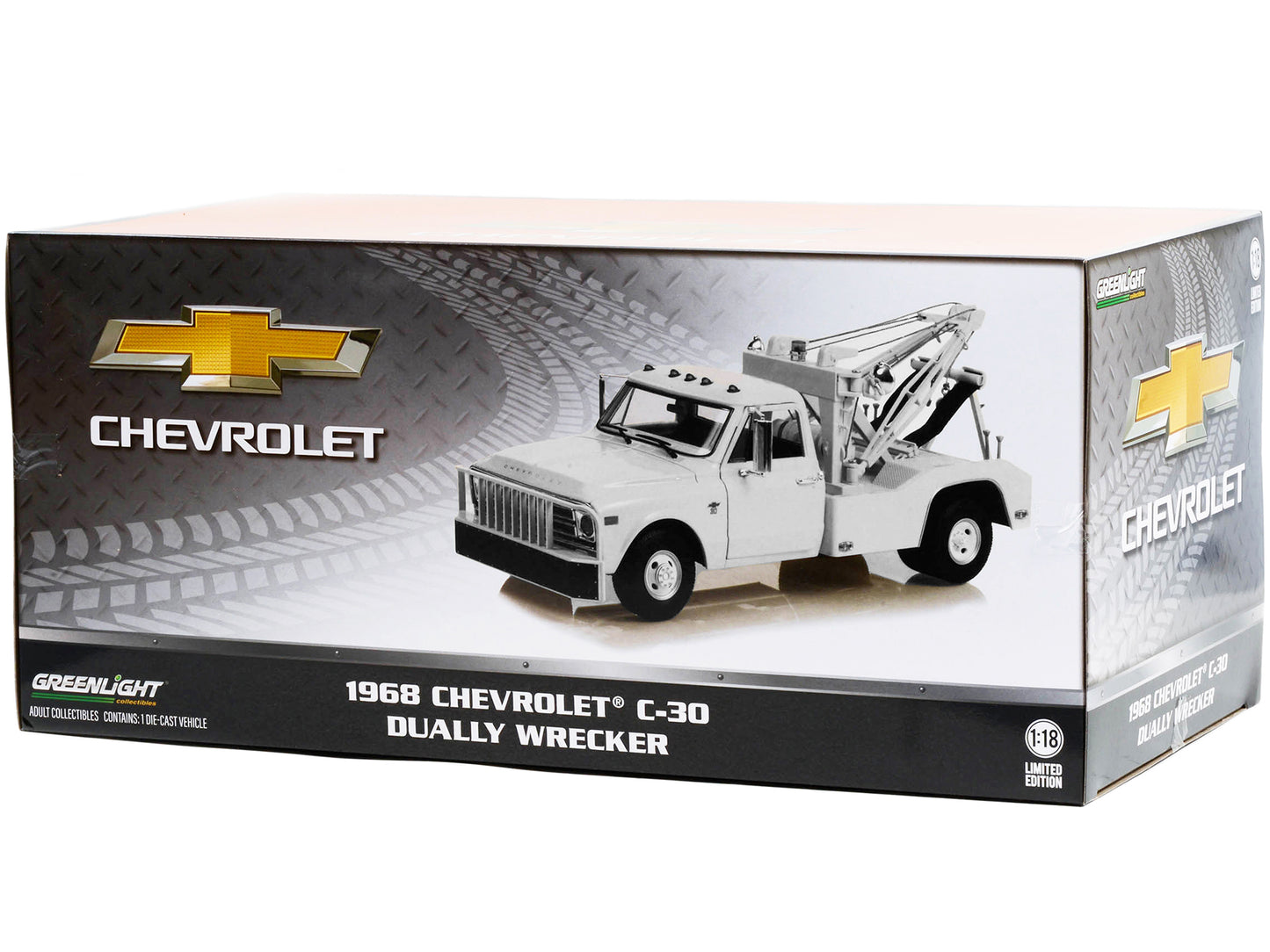 1968 Chevrolet C-30 Dually Wrecker Tow Truck White 1/18 Diecast Car Model by Greenlight