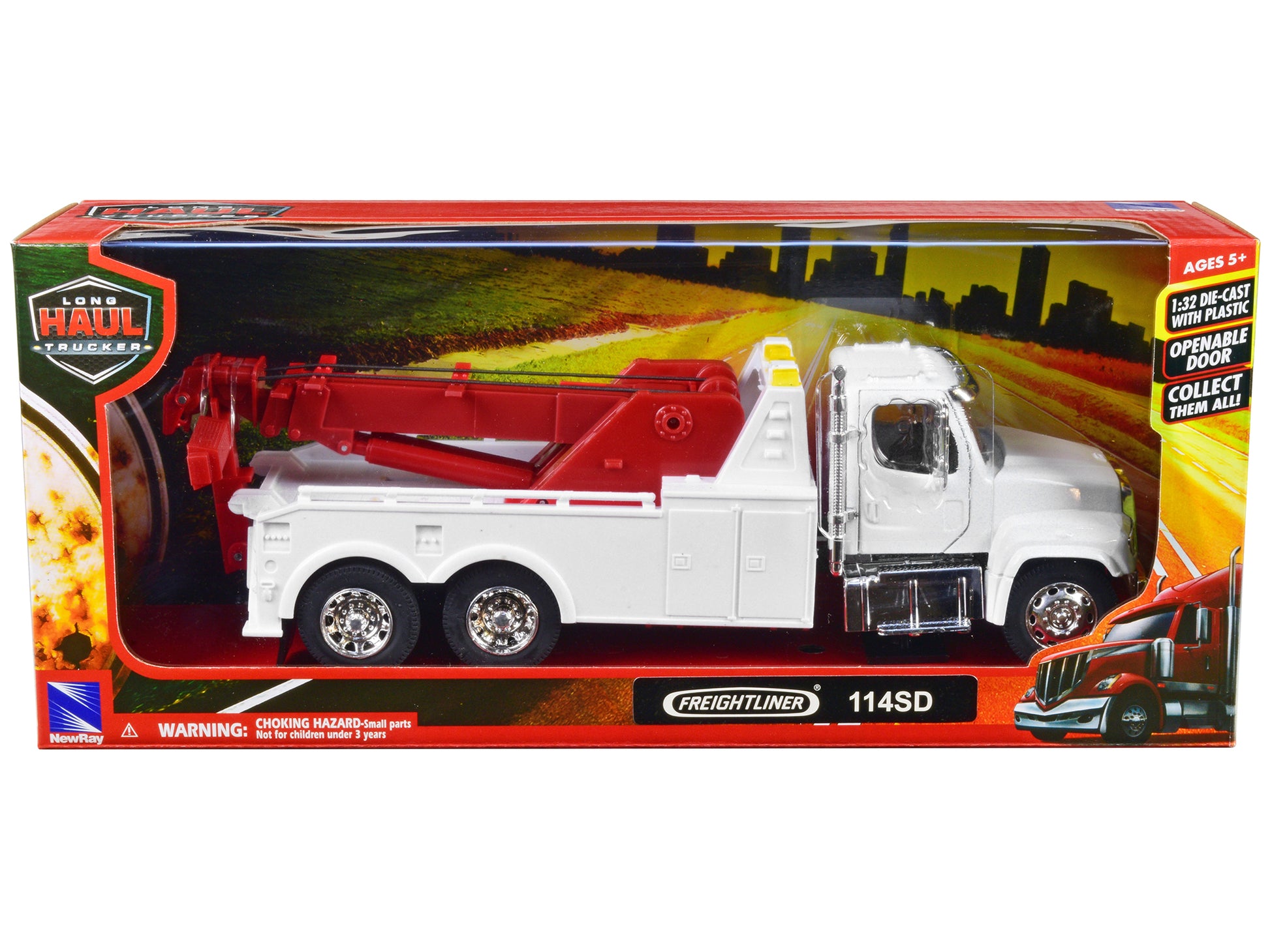 Freightliner 114SD Tow Truck White and Red "Long Haul Trucker" Series 1/32 Diecast Model by New Ray